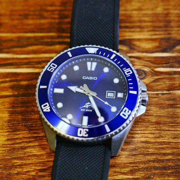 casio duro blue bezel