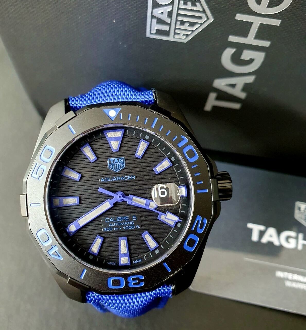 TAG Heuer WAY208B.FC6382 Aquaracer Automatic Calibre 5 Titanium