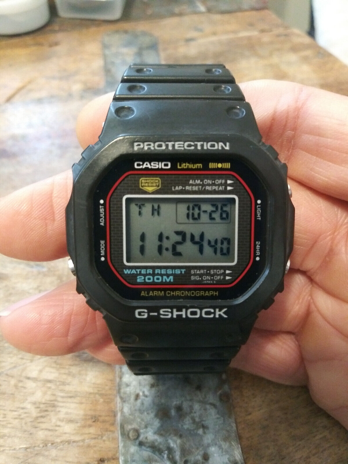 Vintage Casio 1st G Shock DW 5000c 240 Japan Mens Watch Collector