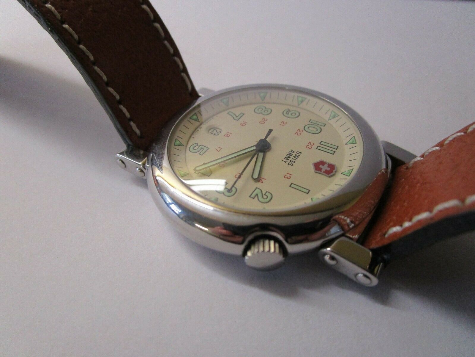 Swiss army clearance delta watch