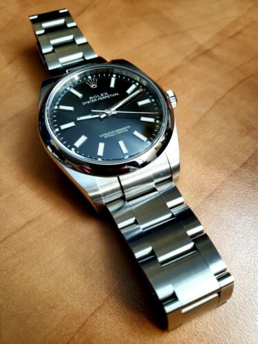 black oyster perpetual 39