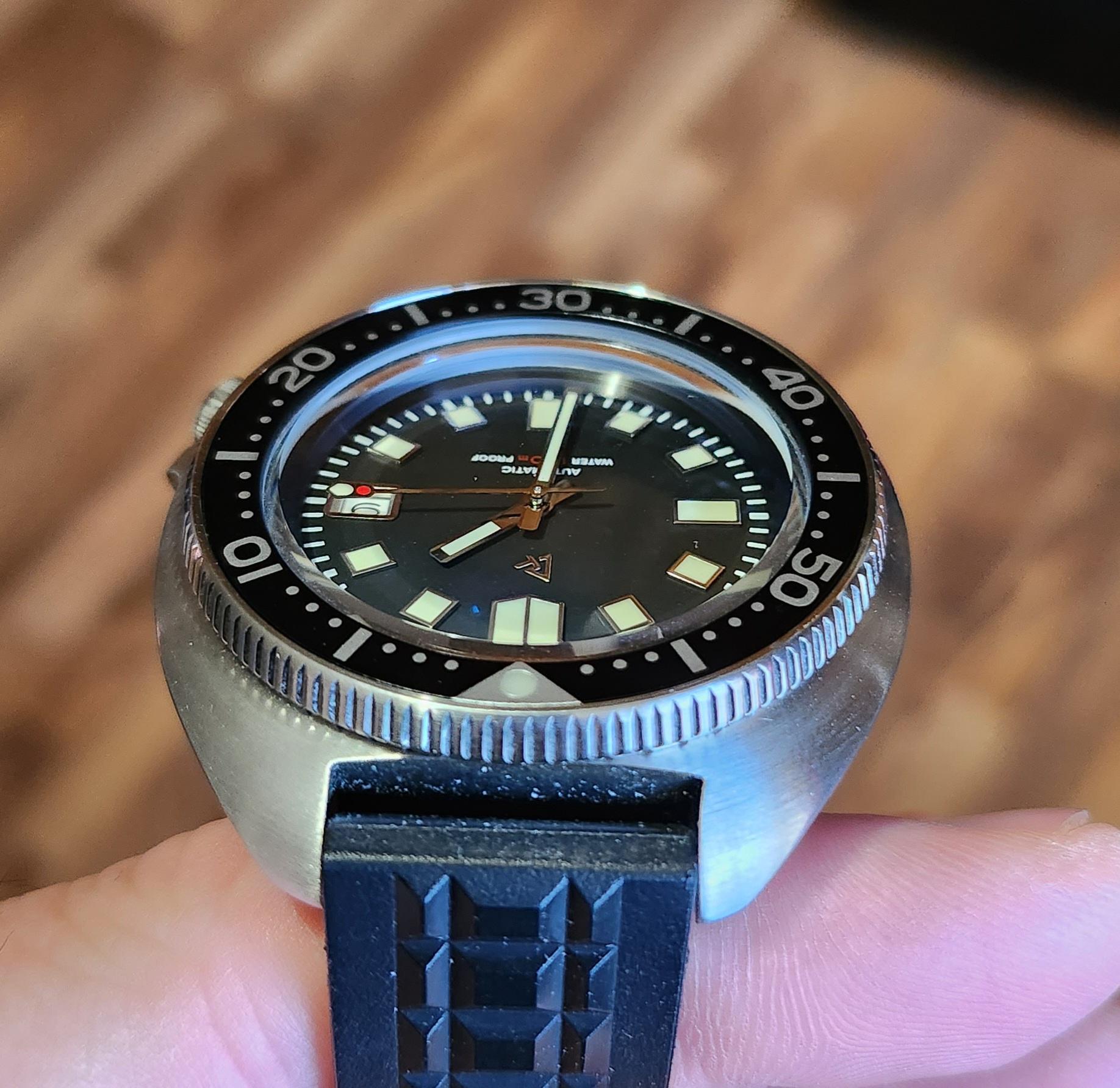 Seiko on sale turtle 6105