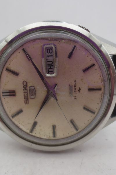 セイコー ファイブ　デラックス 5139-8000 昨年オーバーホール済み Seiko 5 DX 5139-8000 Price as of June 2026 | WatchCharts