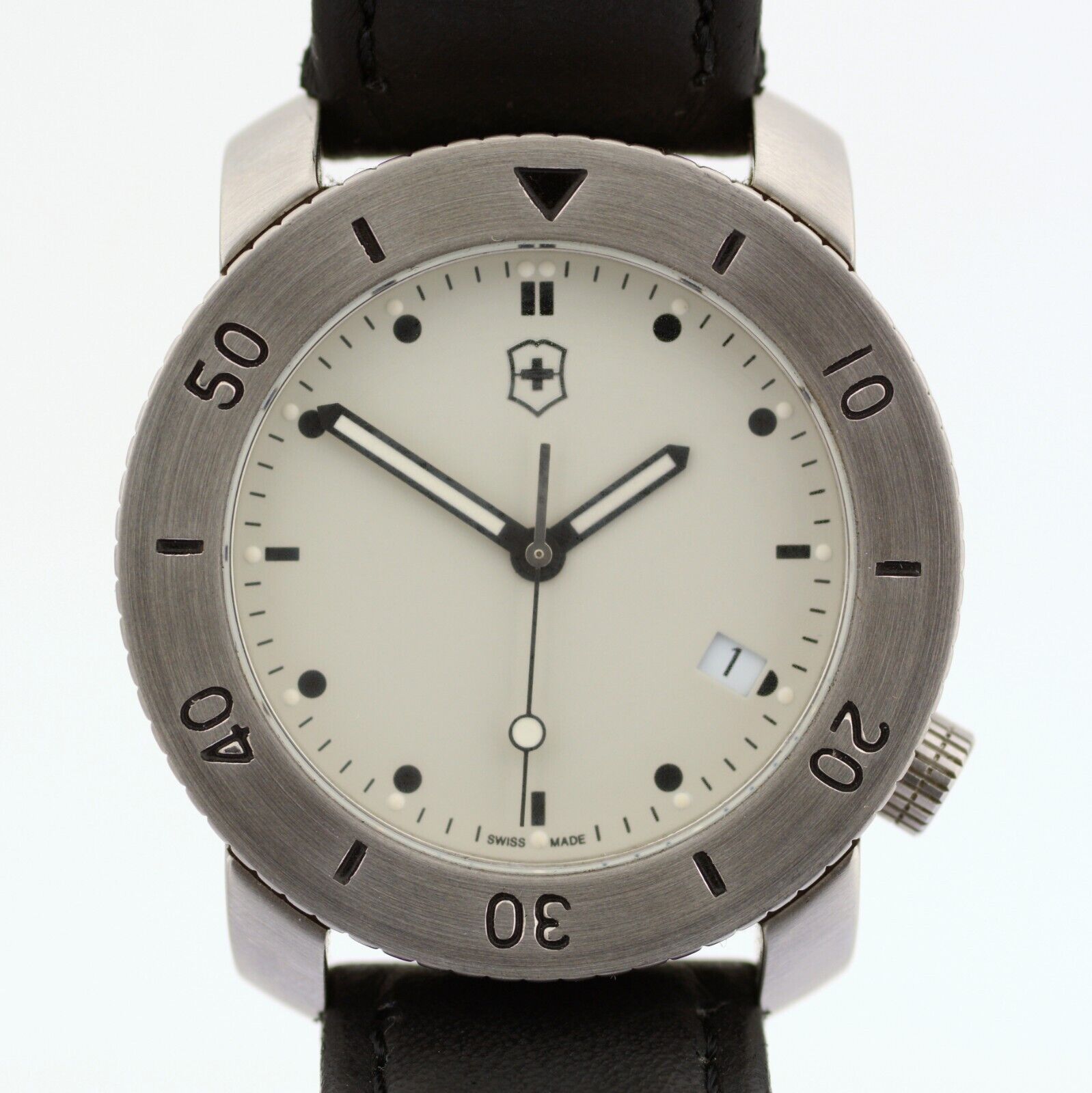 d*r様 [8120-1]Victorinox V7-10 Sub 腕時計 稼働 d*r様 [8120-1