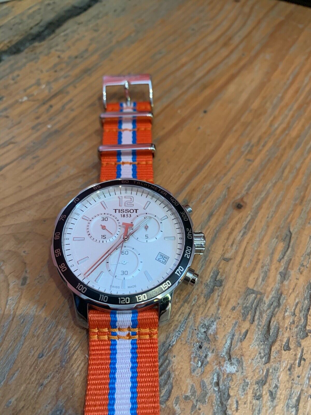 Tissot quickster 2024 chronograph orange