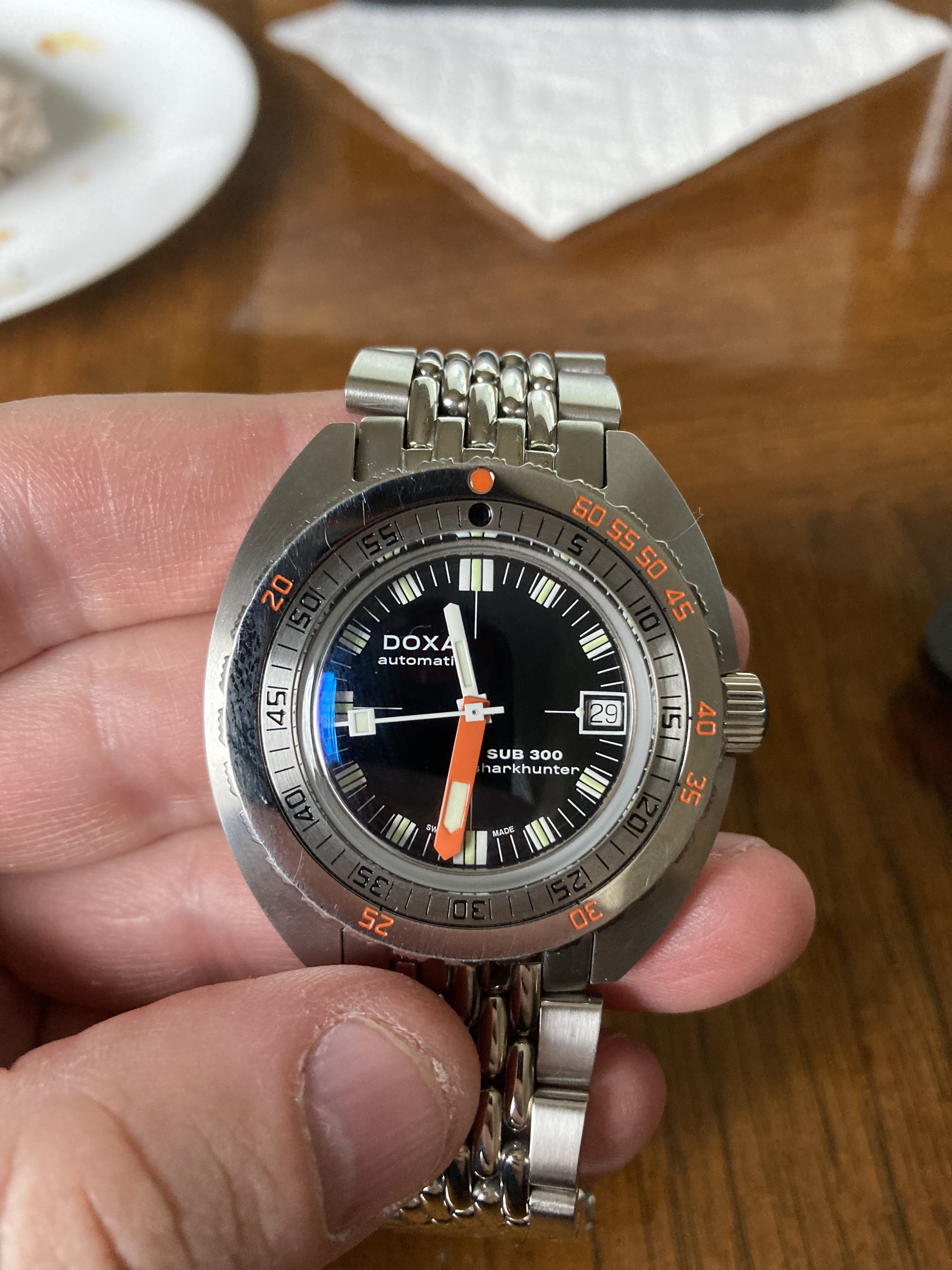 Doxa sub deals 300 sharkhunter