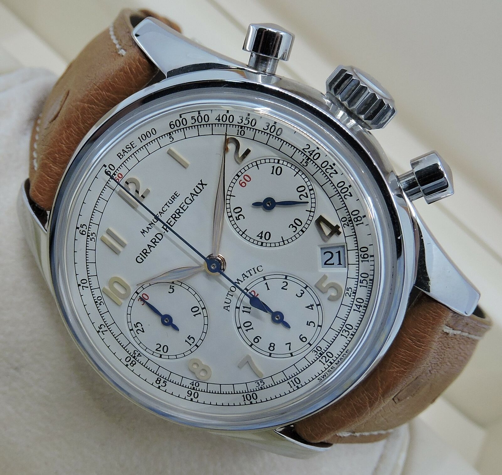 Girard Perregaux Ref. 4946 W Box Chronograph RETAIL