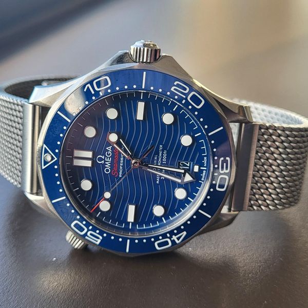 [WTS] Omega Seamaster Diver 300M blue with OEM bracelet, OEM mesh, and ...
