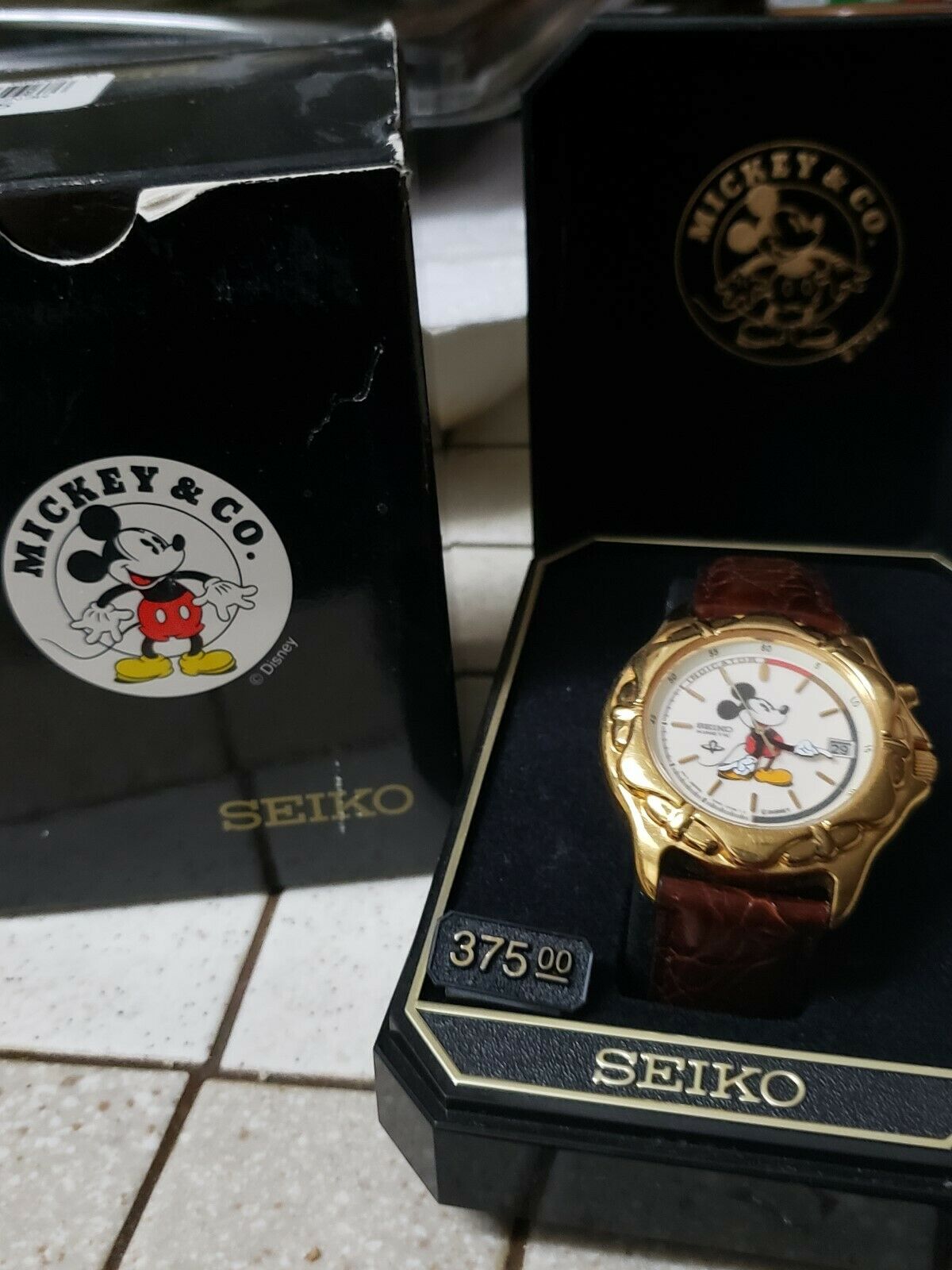 Men s Mickey Mouse Watch Seiko Kinetic 5M42 OC19 Glow in the