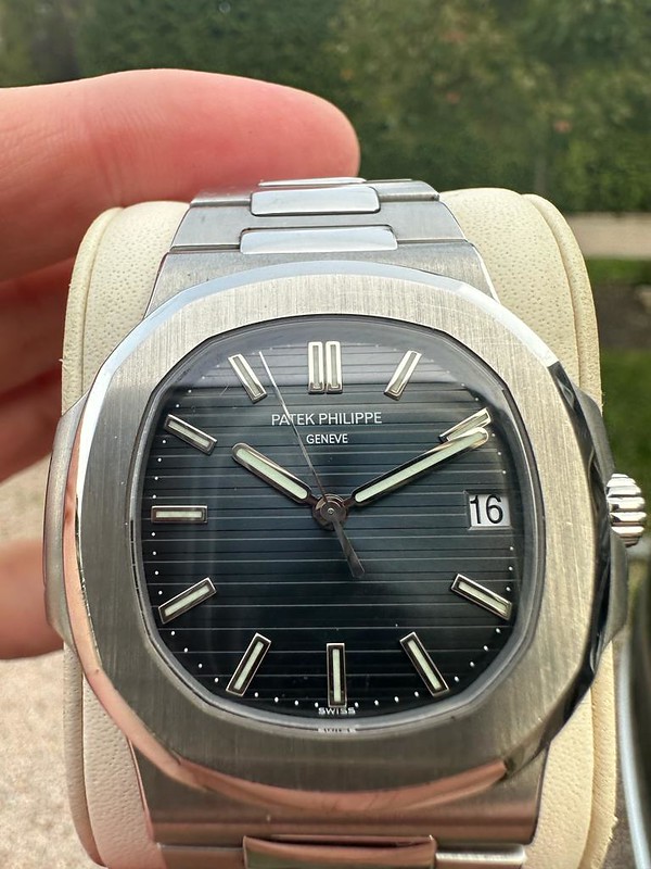 Patek Philippe Nautilus 5711/1A-010 — Wind Vintage