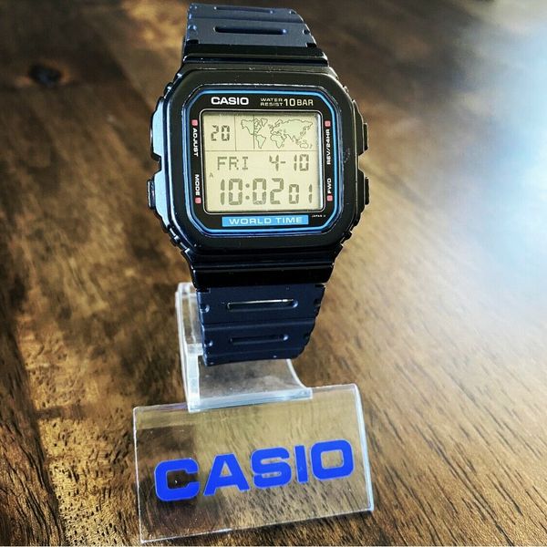 ビンテージ カシオ W-520U ワールドタイム 腕時計 日本製 1987年 ビンテージ カシオ W-520U ワールドタイム 腕時計 日本製 1987年