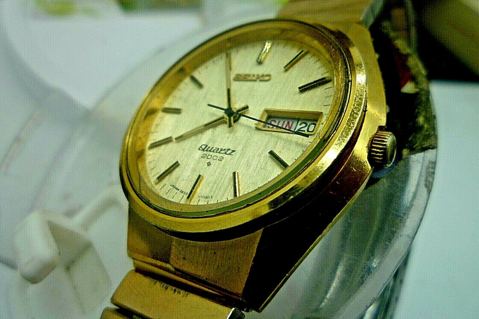 Mens 36mm SEIKO QUARTZ 2002 38 series 3803-7050 Original Bracelet