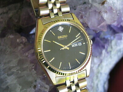 Seiko Vintage 7N43 8119 Quartz Gold Tone Day Date Wrist Watch