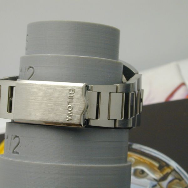 1974 VINTAGE RED LED BULOVA CHAMPION STAINLESS SLEEL WATCH CASE AND ...