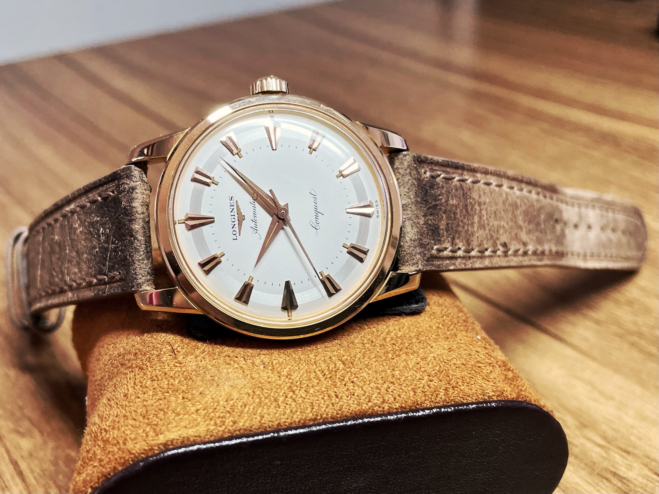 3 400 USD For sale RARE vintage Longines Conquest 9001 solid 18k