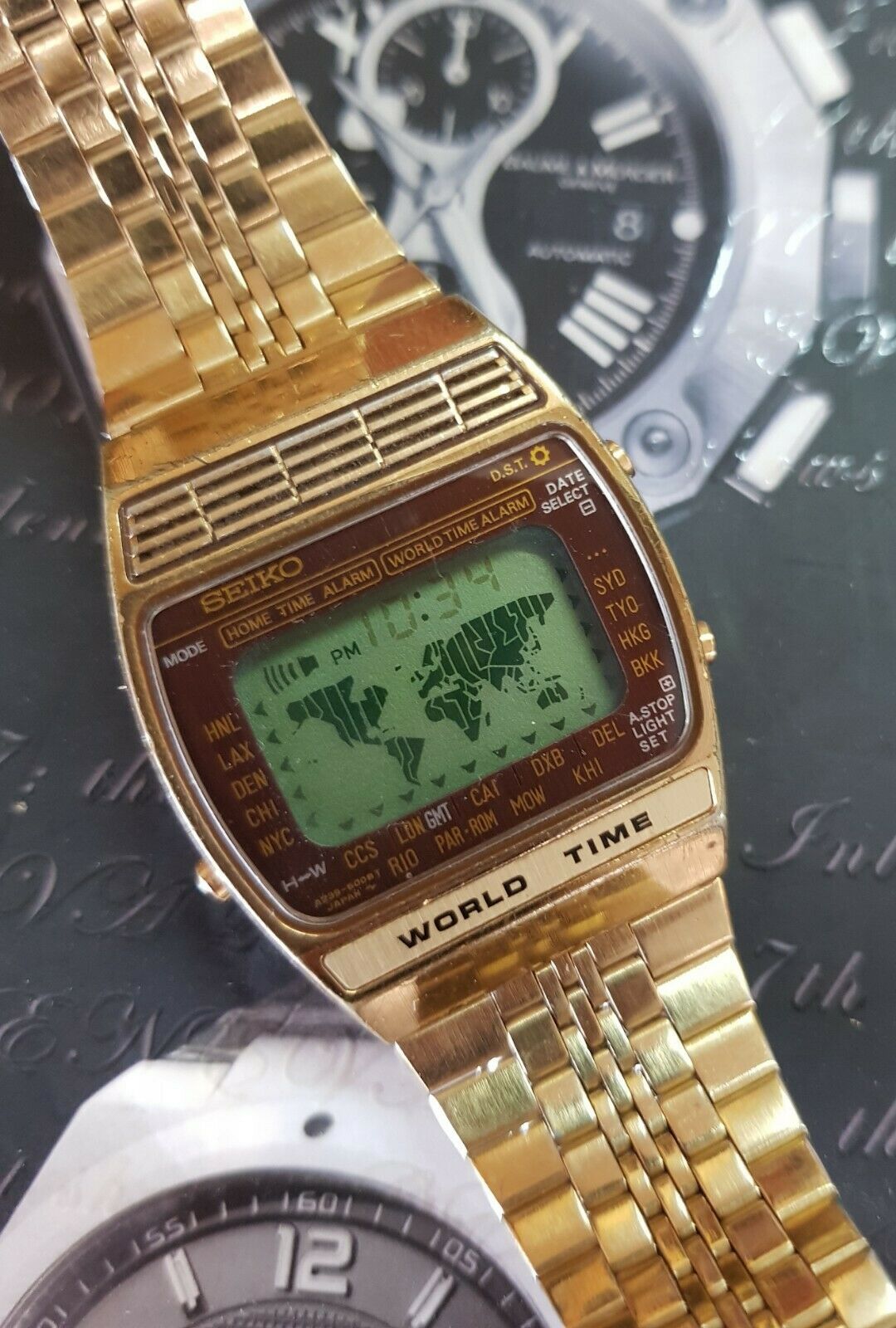 Vintage Seiko World Time A239-5020 Gold Japan Digital Watch 