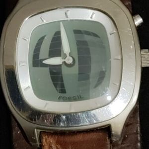 入荷nowオンラインストア Tic BIG FOSSIL JR-8163 WatchCharts | Watch Strap Leather 時計