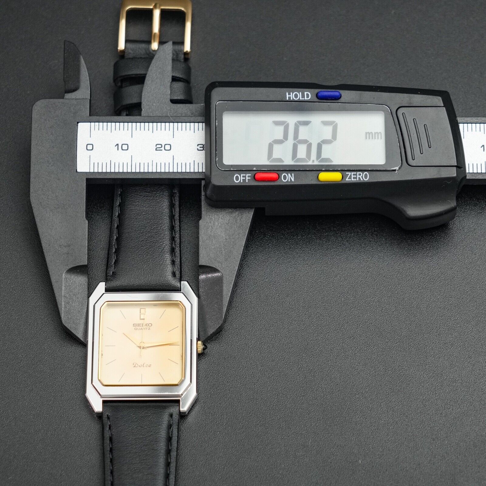 N-MINT] New BATT SEIKO Dolce 7731-5070 Vintage Gold Tank shape Men 