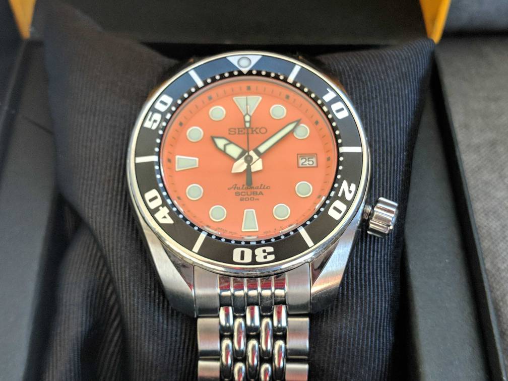 orange seiko sumo