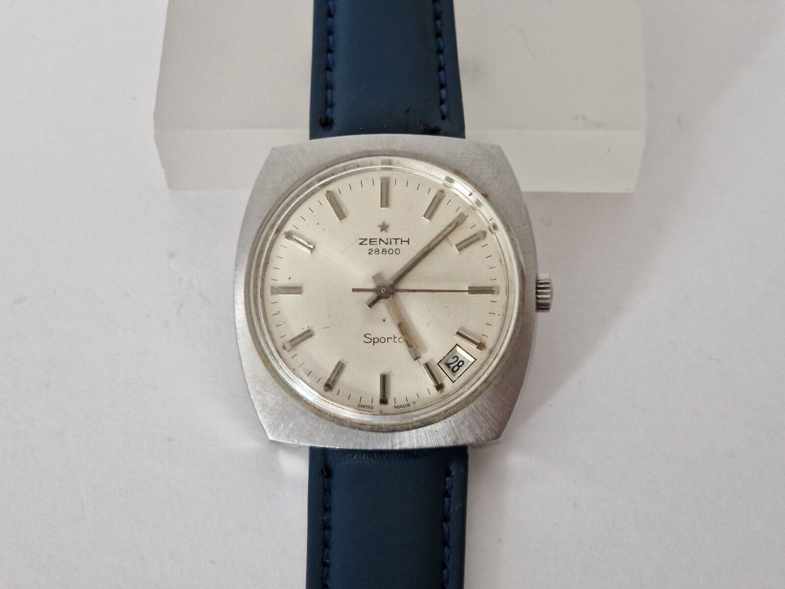 ZENITH Sporto 28800 Cal 2562 C 17 Jewels Mechanical Ref 274 WatchCharts Marketplace