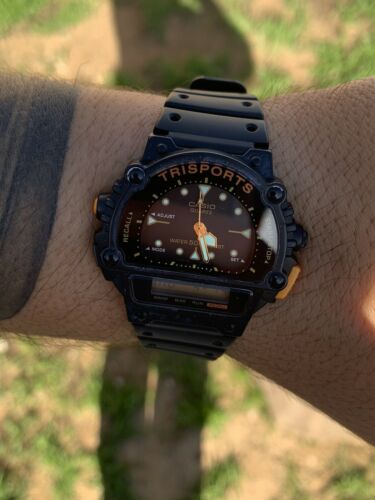 CASIO TRI-10W TRISPORTS アナログとデジタル腕時計 Casio Trisports Tri-10w Module 721 Vintage LCD Watch MINT