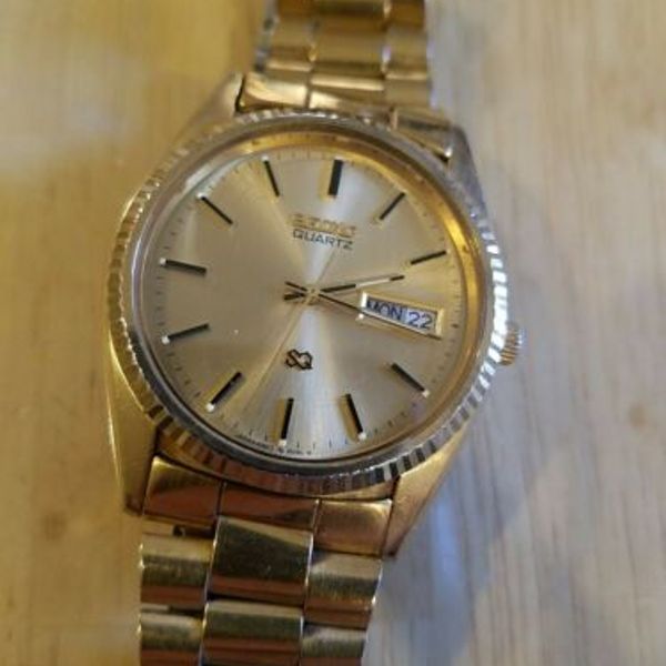 Seiko 6923-8080 Gold plated watch | WatchCharts