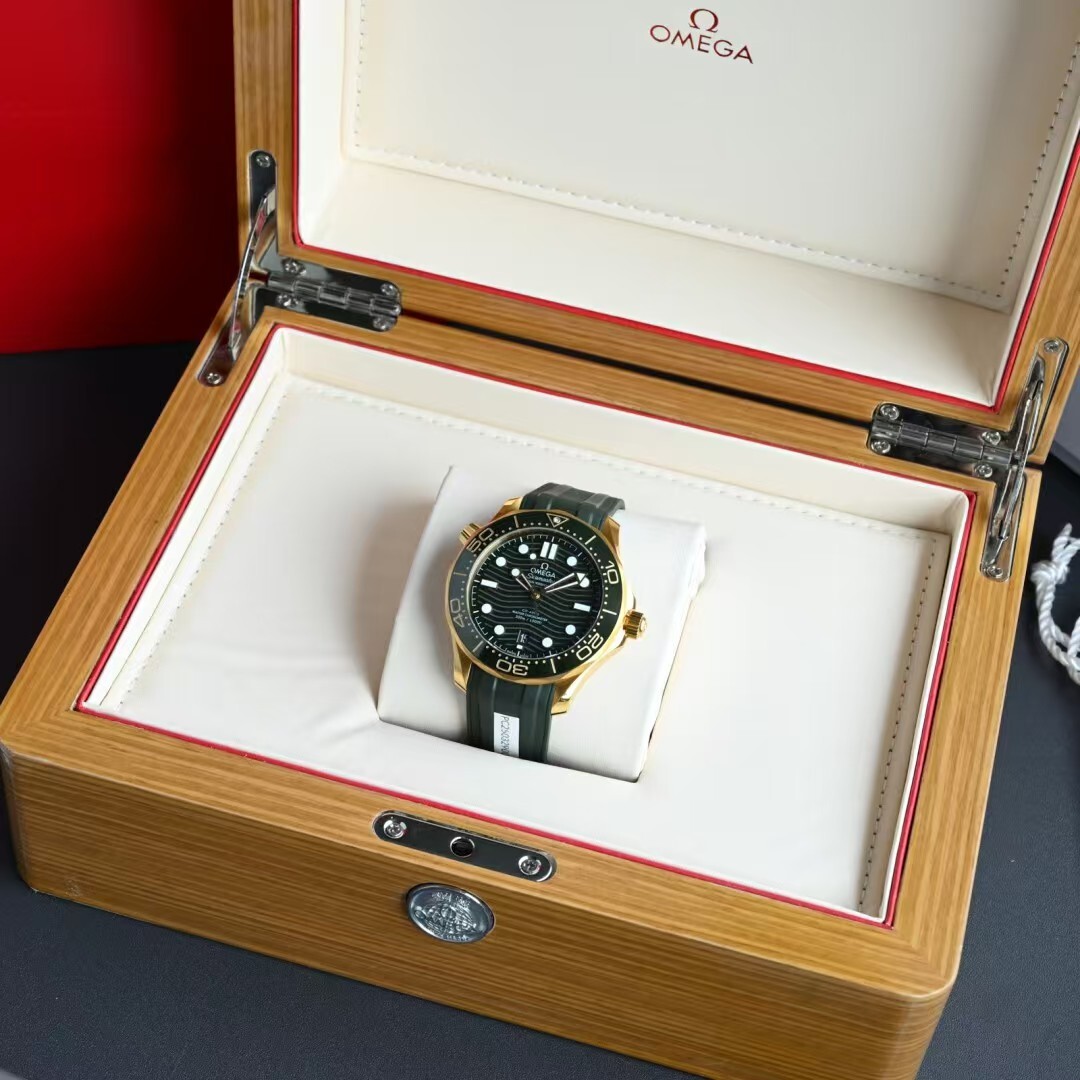 ΩOMEGA　ボックス Omega Seamaster Ocean Space Observatory 42mm mechanical