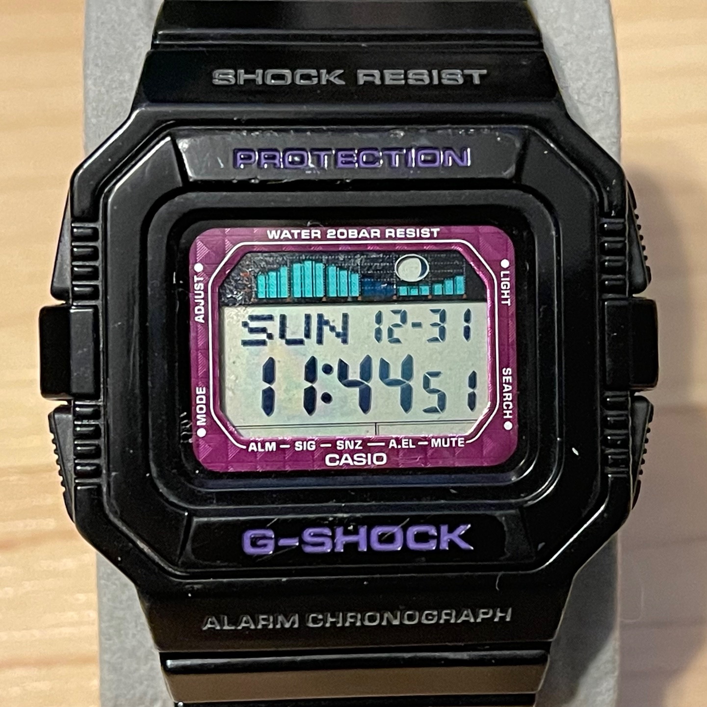 WTS] Casio G-Shock GLX-5500-1 Vintage Black Surf Tide & Moon