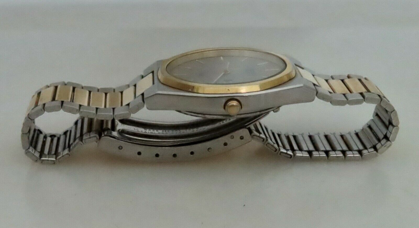 Vintage Seiko 8223-7160 Quartz Watch, Working - 80866