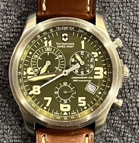 Victorinox Swiss Army 241287 Infantry Vintage Chronograph Green