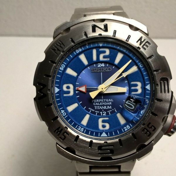 希少廃番品　SEIKO Titanium GMT 20bar　8F56-0070 SEIKO PERPETUAL CALENDAR 8F56-0070/SBCJ007 Quartz GMT