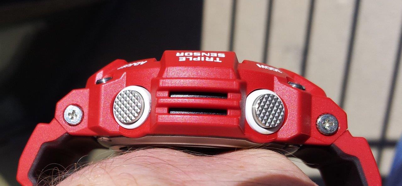 F/S: G-SHOCK RANGEMAN 'MEN IN RESCUE RED' MODEL GW-9400RDJ-4JF