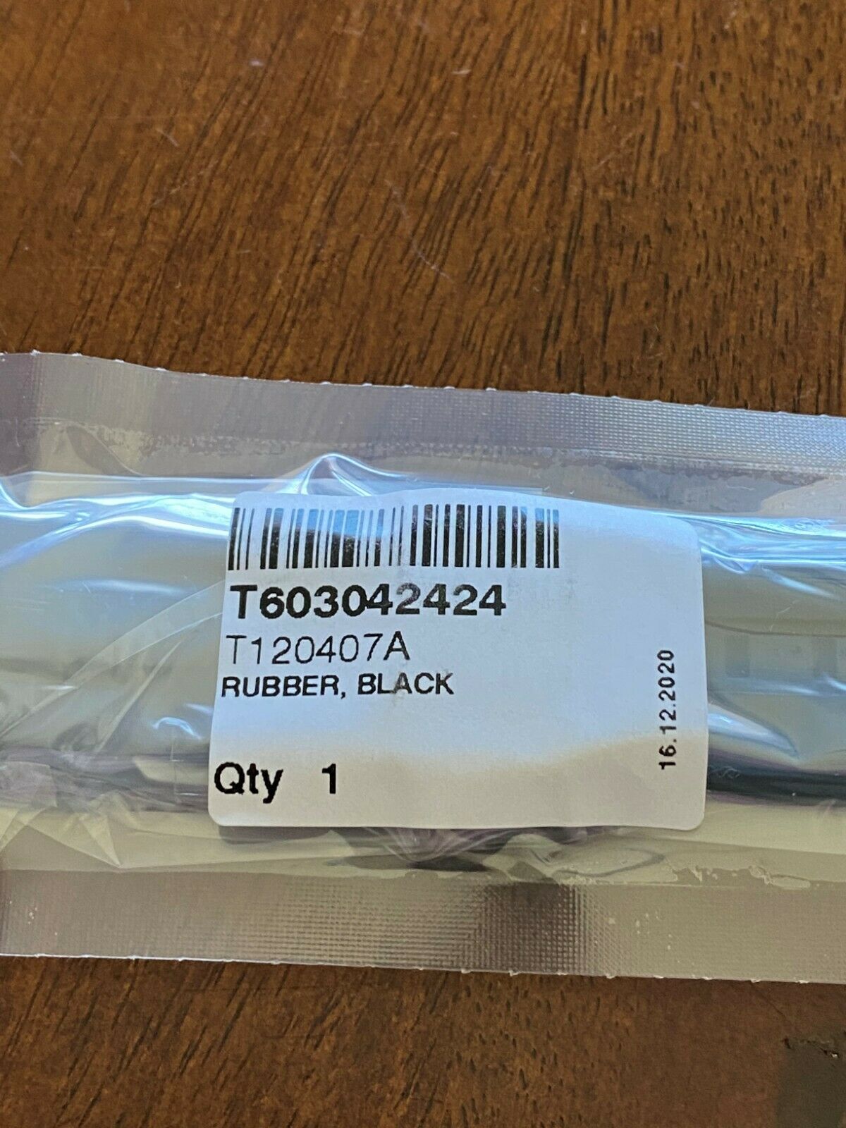 BRAND NEW* Original Tissot Seastar 1000 21mm Rubber Watch Strap T603042424  | WatchCharts