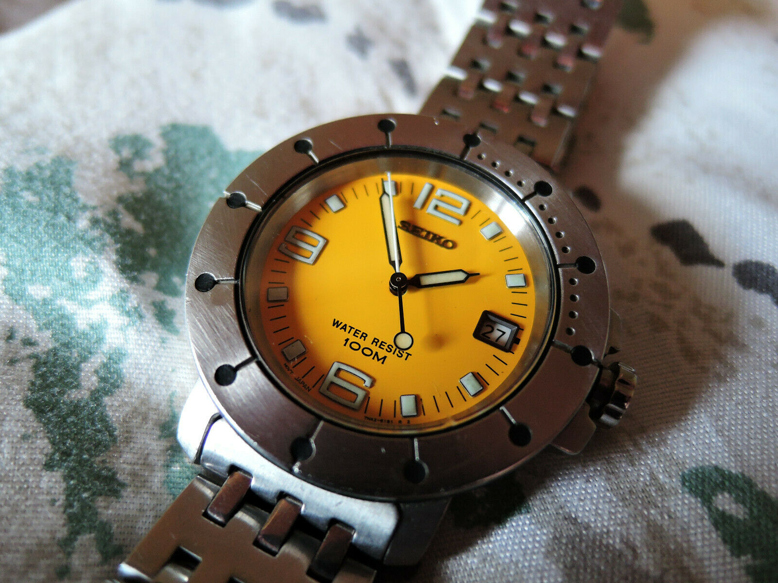 希少！SEIKO セイコー　ヴィンテージダイバー 7N42-6130 美品 Seiko quartz watch 7N42-6130, yellow dial, rare to find