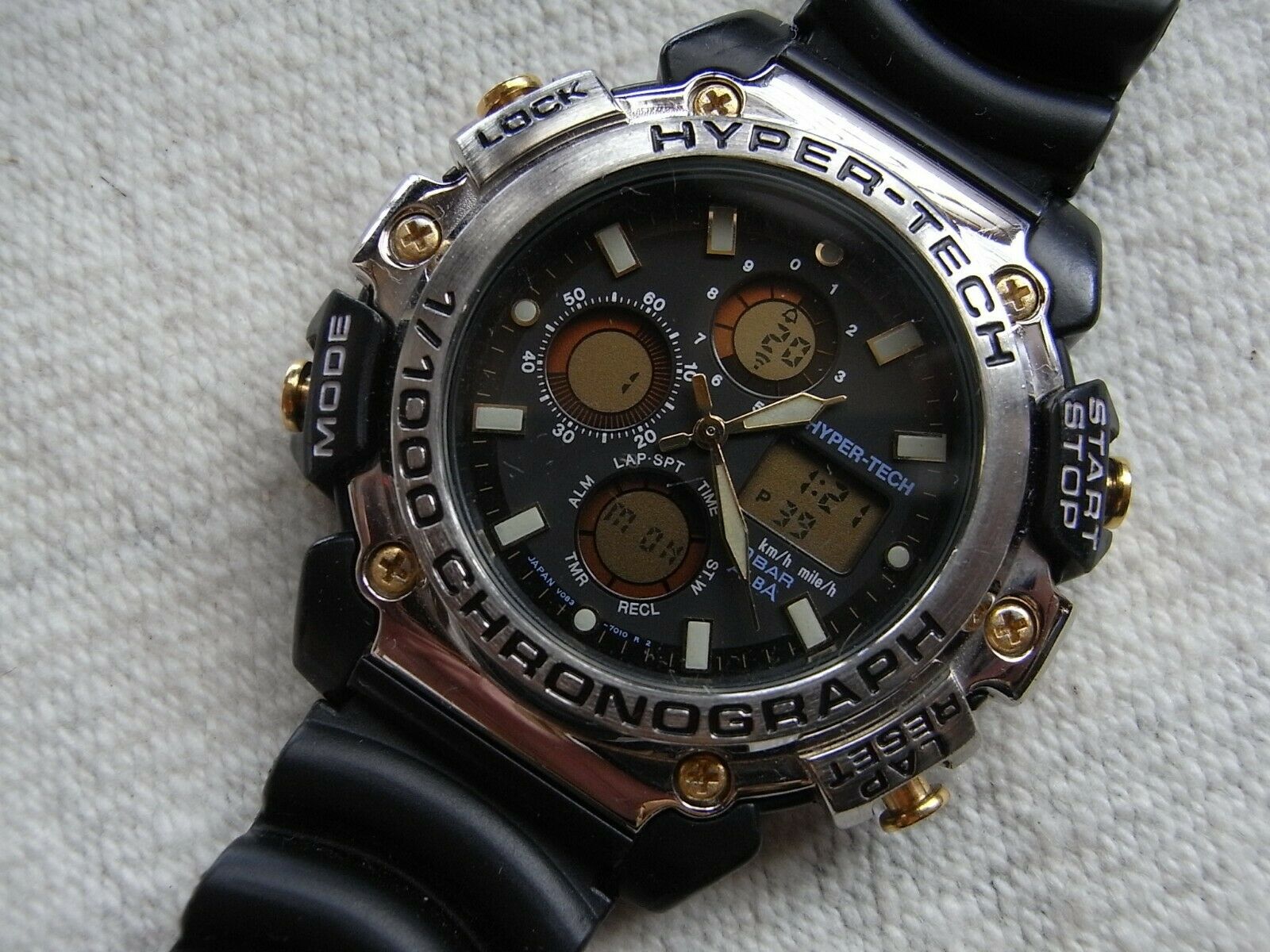 美品　ALBA HYPERTECH CHRONOGRAPH RARE SEIKO ALBA HYPER-TECH CHRONOGRAPH v083-7010 | WatchCharts