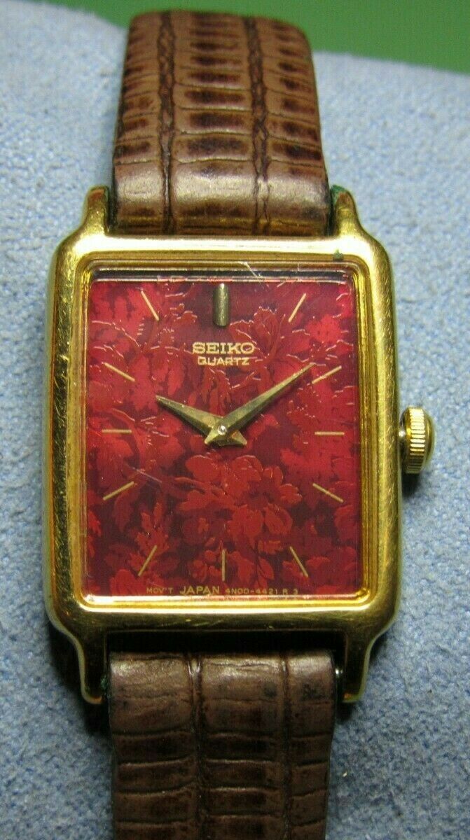 Seiko Ladies Watch 4N00 6491 R0 Red Dial New Battery Working