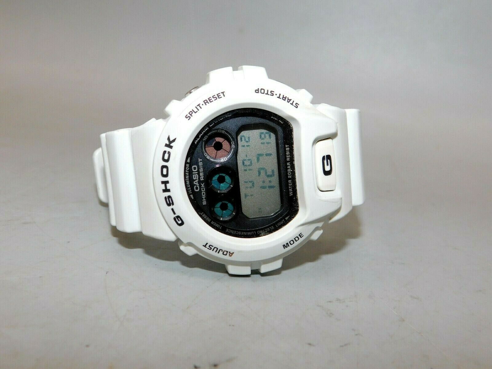 G-Shock White Water Resistant Watch // 413 H14 16 PUR (made in