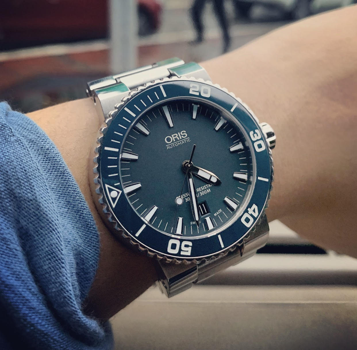 WTS Oris Aquis Date Matte Blue Dial 43mm WatchCharts Marketplace