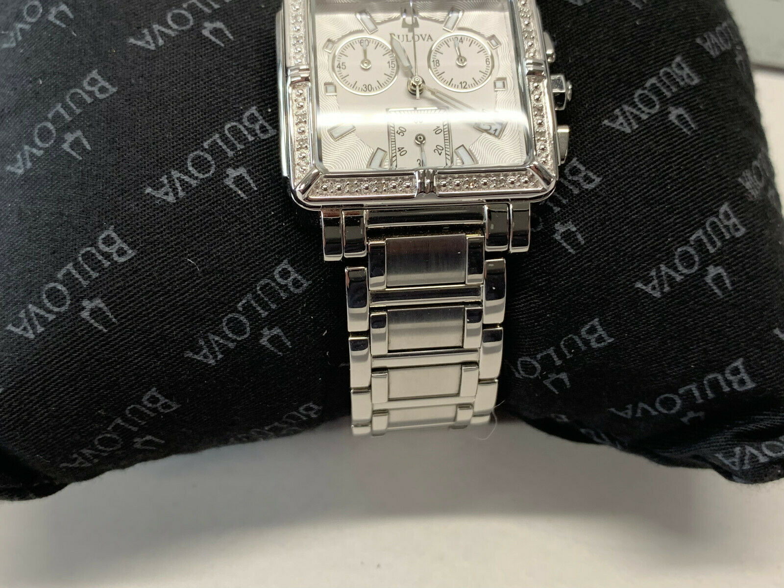 Bulova 96R000 Diamond Accent Woman s Stainless Steel Quartz Chrono