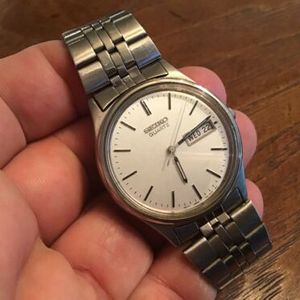 Vtg Seiko Men Quartz Day Date 7N43-8A30 Silver Dial Stainless Band New  Battery | WatchCharts