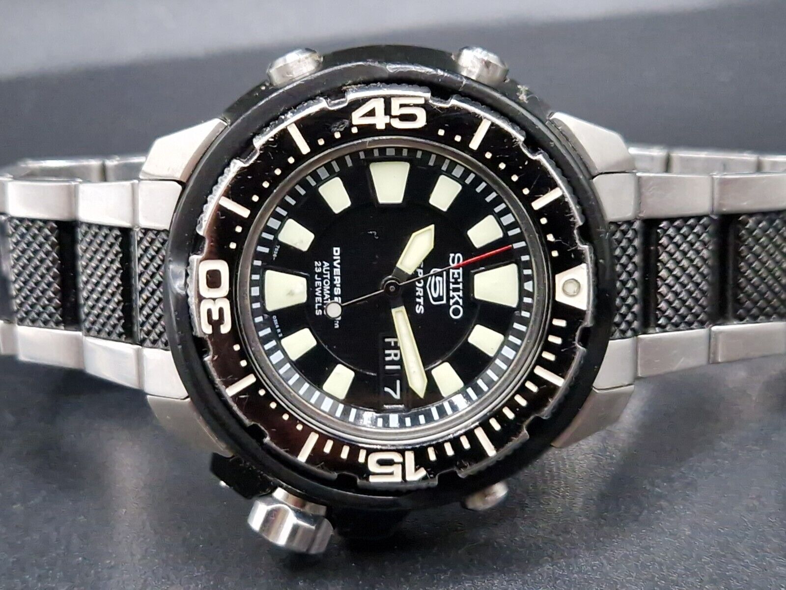 Seiko 5 SKZ253 Price as of October 2025 | WatchCharts