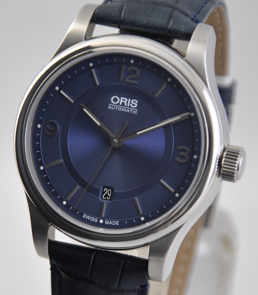 FS Oris Classic Date Blue Dial 42mm Automatic 733 7594 4035 Strap