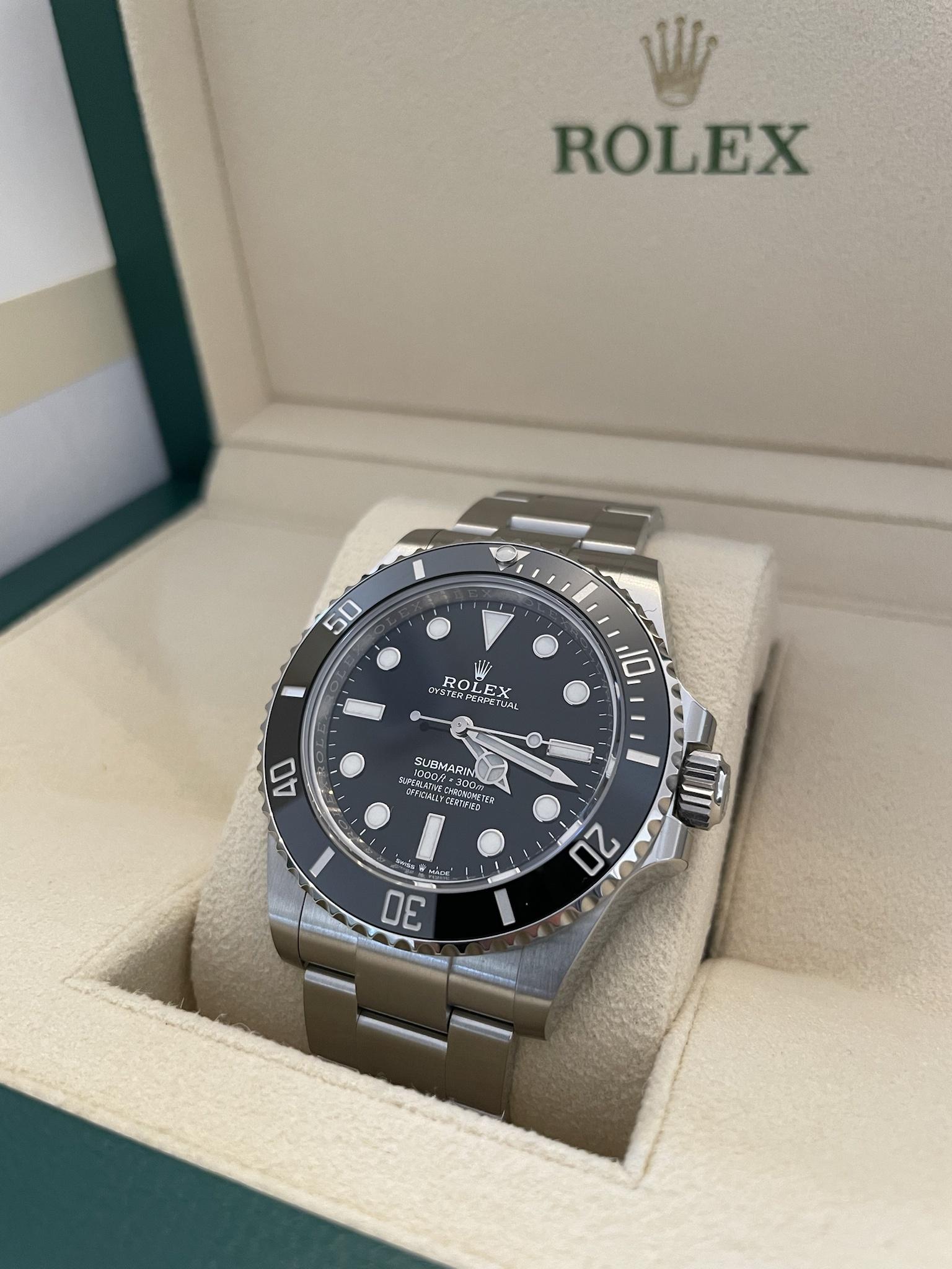 WTS 2022 Rolex Submariner 124060 No Date WatchCharts