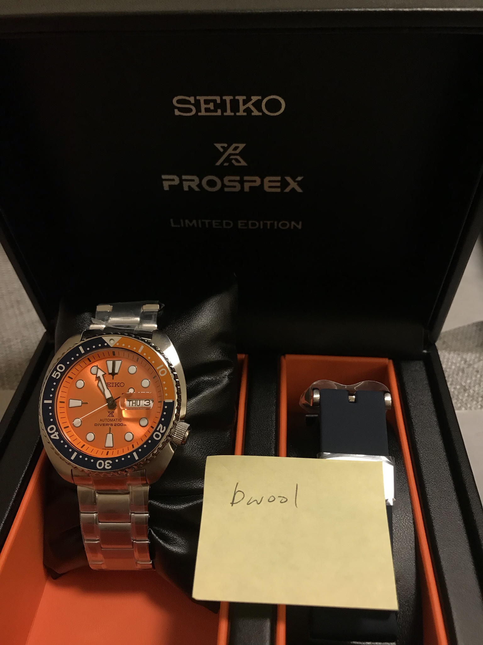 seiko prospex orange turtle