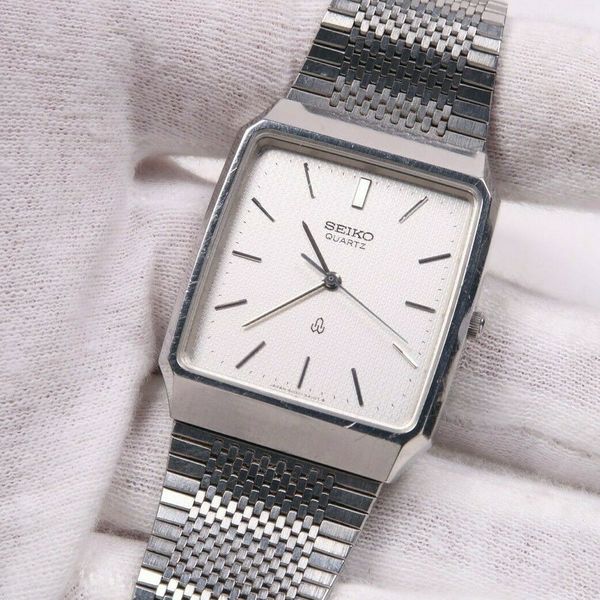 セイコーシャリオ６０３０-５３４０メンズクオーツ Vintage Seiko Quartz Water Resistant 6030-5340 Square SS