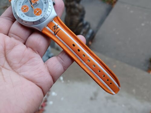 SWATCH ORANGE COLOR PLASTIC BAND MEN'S CHRONOGRAPH WATCH 9
