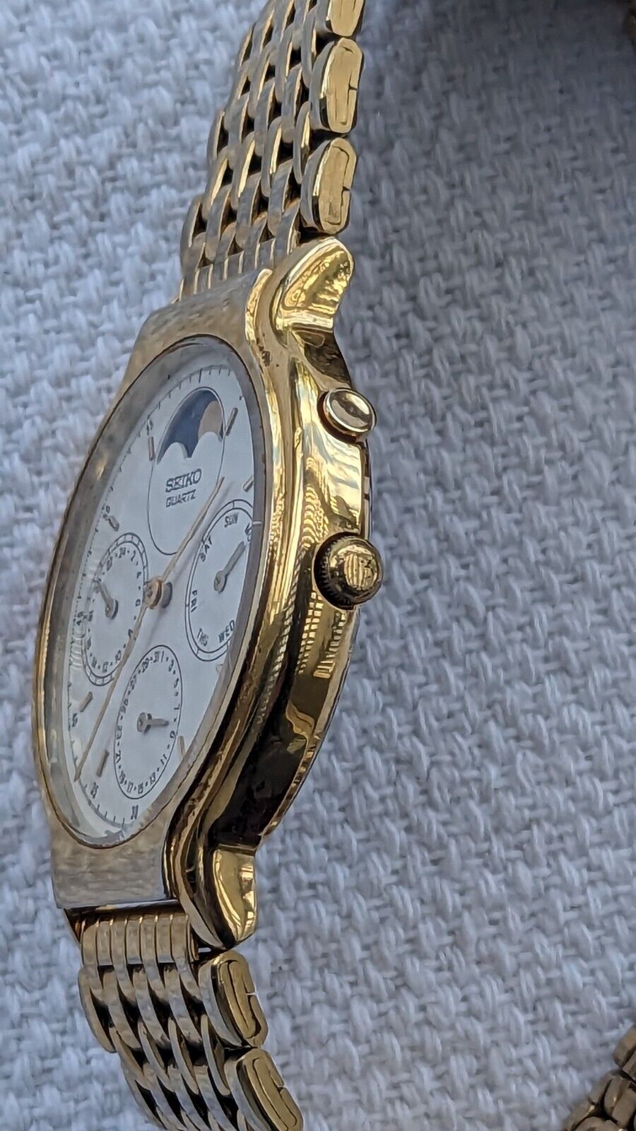 Vintage Mens Seiko Moonphase Watch Model 7F38-7030 | WatchCharts
