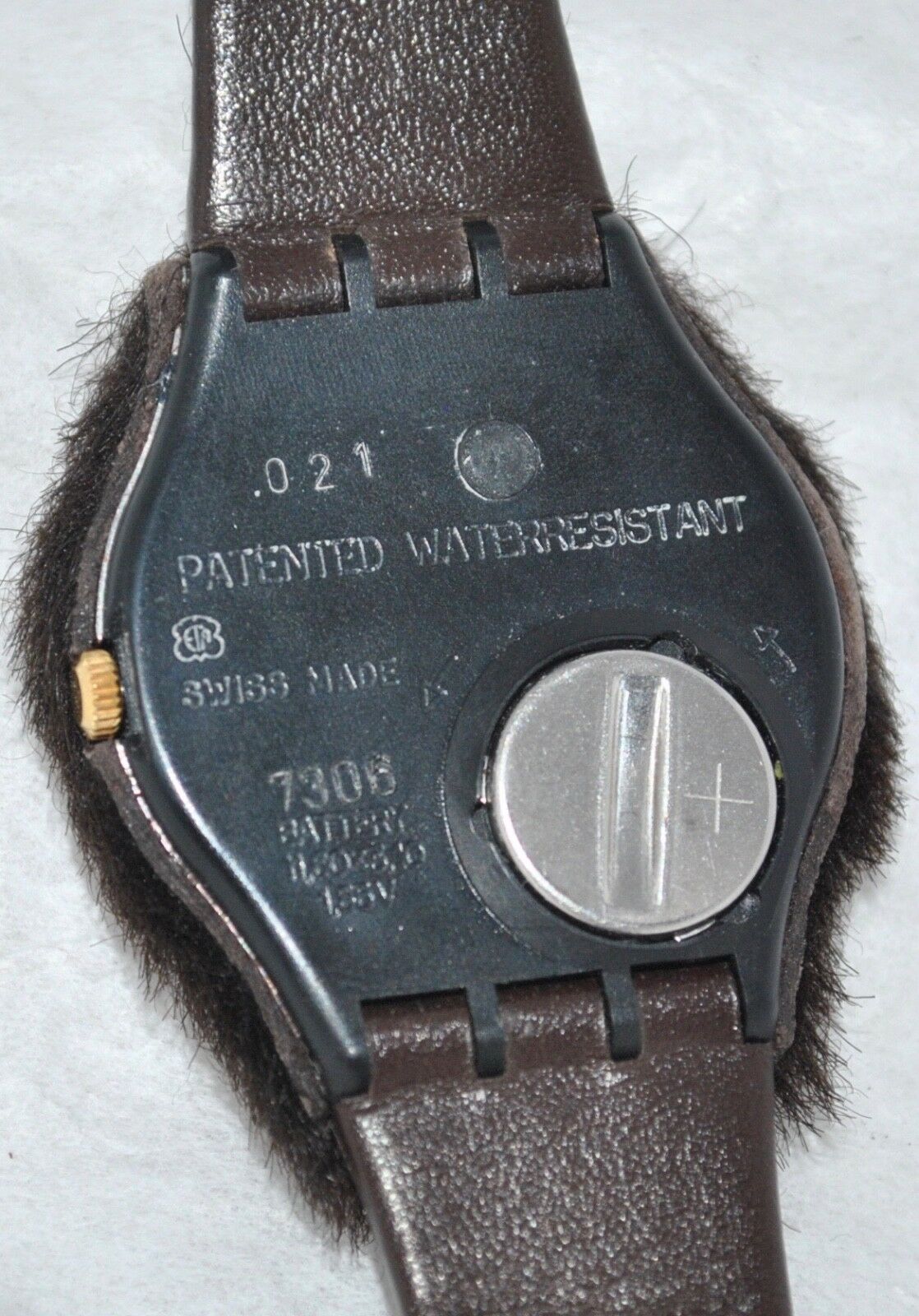 Swatch 2000 “Hairy Harry” Watch Stroke Me Dial Fur Watch  display picture 3