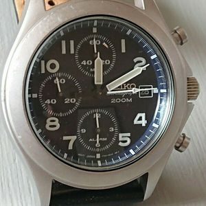 Seiko 7T62-0AH0 for spares or repairs | WatchCharts