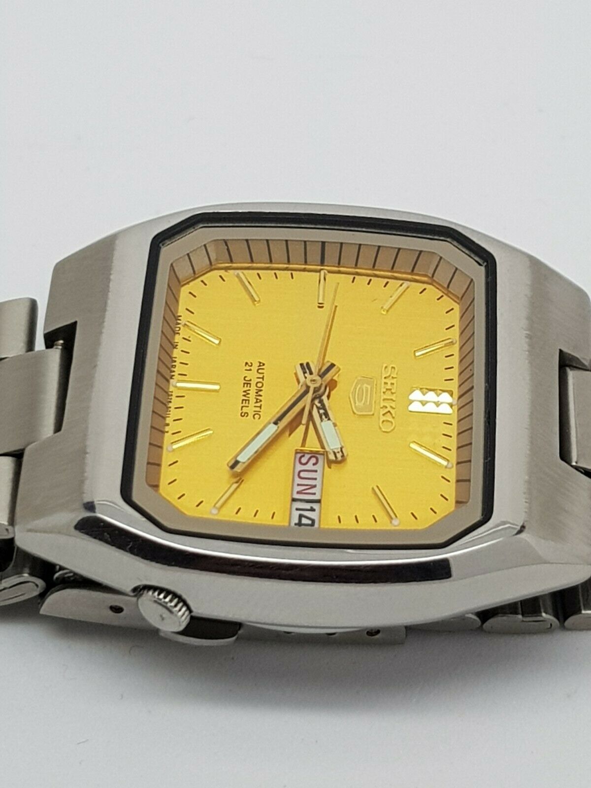 VINTAGE SEIKO 6309-5610 AUTOMATIC DAY/DATE 21JEWELS JAPAN MADE